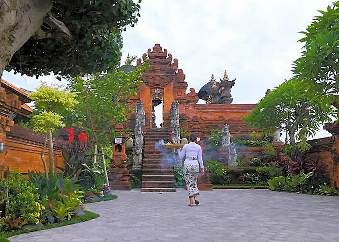 Taman Prabhawa バリ島