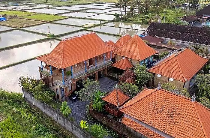 Taman Prabhawa ホテル